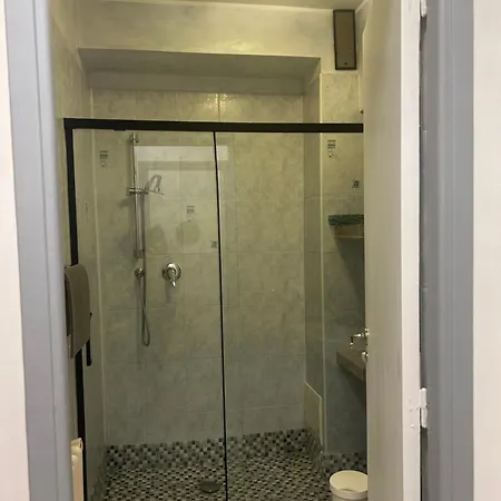 Location Saisonniere Apartment Menton Exterior photo