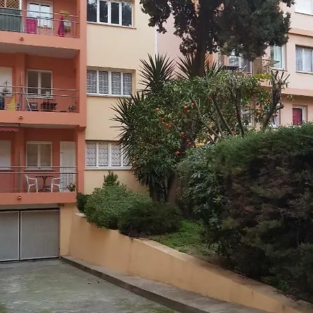 Location Saisonniere Apartment Menton Exterior photo